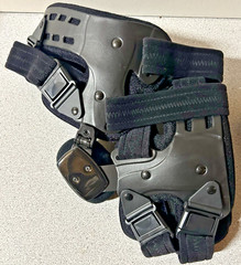 NEW Dr Medical DRMS The OA Reliever Left Knee Brace KB-138L Universal w Sleeve