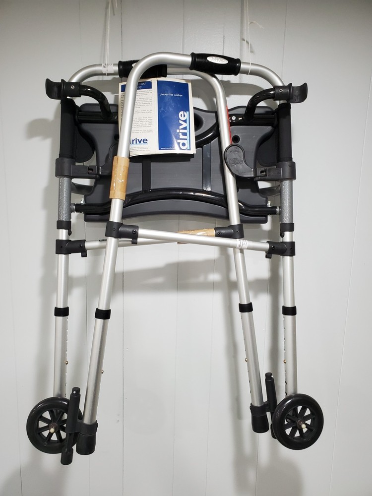 drive rollator f 22 walker with seat