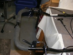 SUNRISE QUICKIE IRIS TILT-IN SPACE WHEELCHAIR PUSH HANDLE W/BRAKE HANDLES*TESTED
