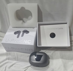 Bluetooth Hearing Aids; Royal Hearing – New!