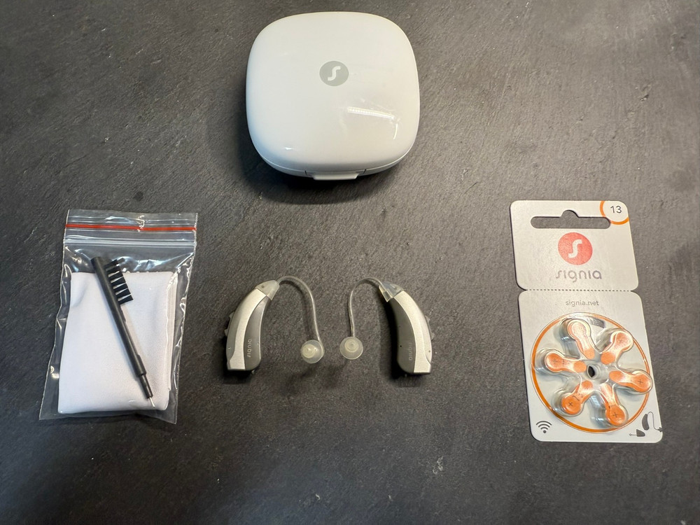 Signia Intuis 3 M Open Fitting Mini BTE hearing aids App control Gray