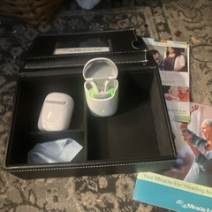 Miracle-Ear Rechargeable spark Bluetooth Hearing Aids Both Ears w/ x2 Cases