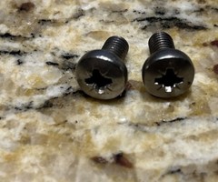 ACORN SUPERGLIDE 120/130 STAIRLIFT GENUINE POWER STRIP CHARGING POINT SCREWS