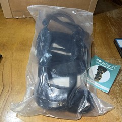 NEW Coretech 845 OA Right Side KNEE BRACE MEDIUM w/ Extension Angle Adjusters