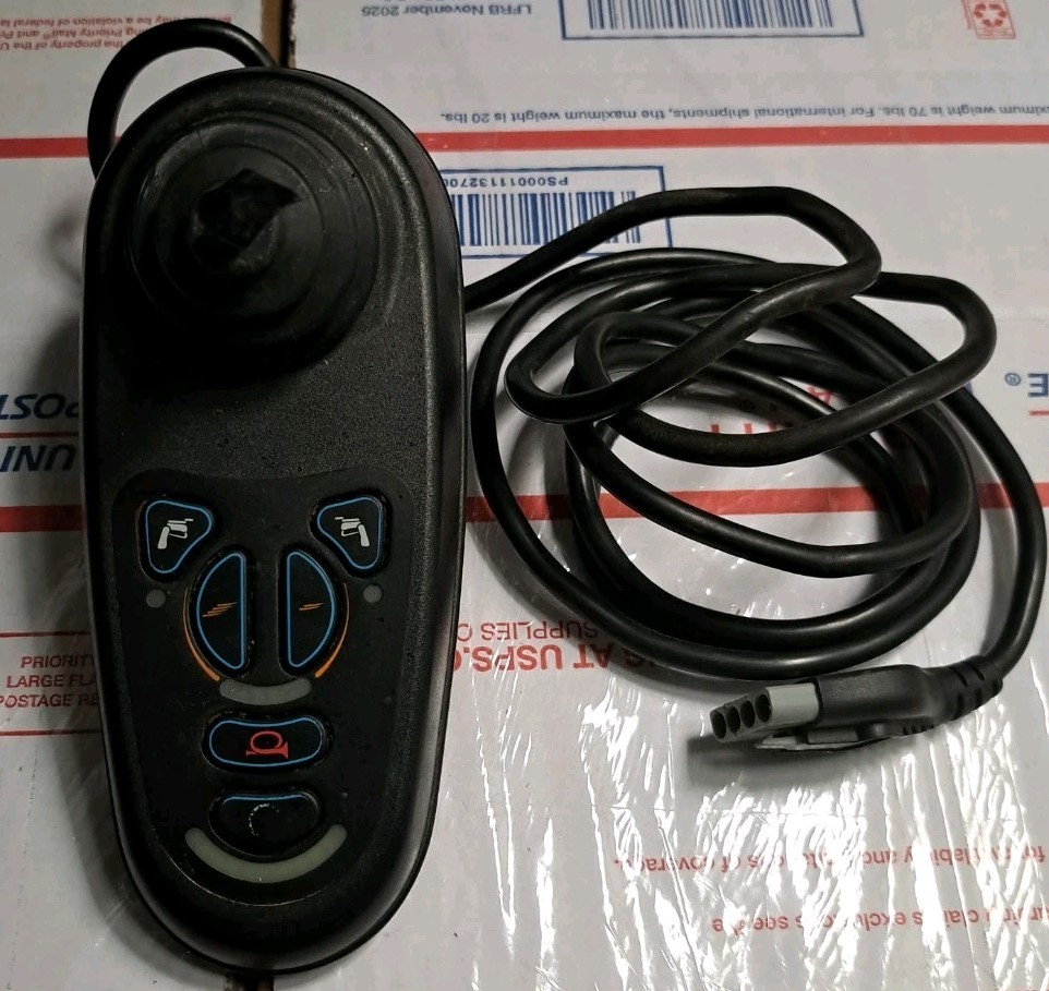 6-Key PG Drives Joystick Controller for Jazzy Air, Jazzy 600 XL, Quickie UNTESTE