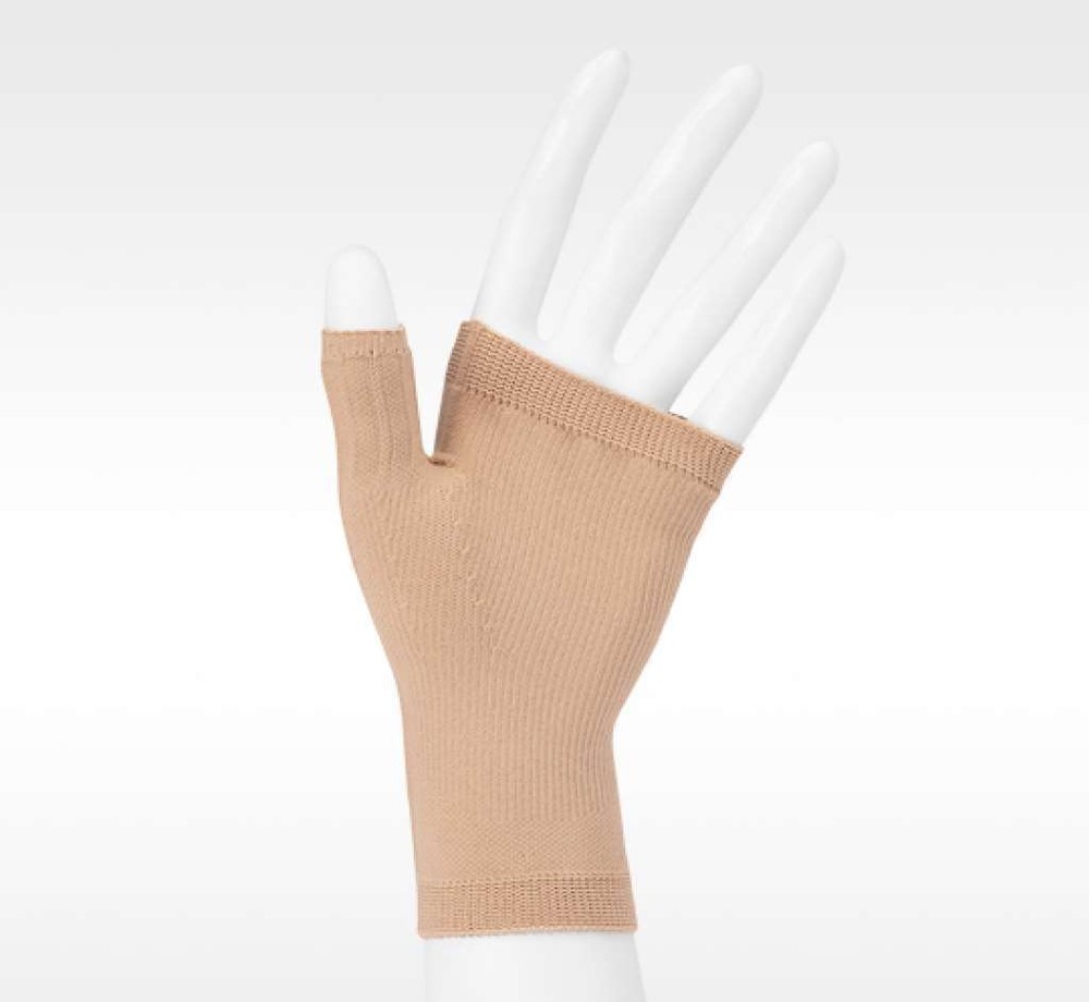 Juzo Soft Seamless Gauntlet Left Hand 30-40mmHg Size: S (Beige)