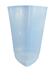 Medegen Polypropelene Triangular Graduated Measuring Container 32oz/1000cc
