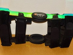 Breg Z13 Right Knee Brace w/Extra Pads/Straps & Carry Bag – Size Medium