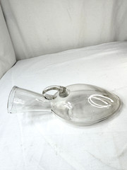 Vtg Glass Male urinal w Handle 16 0z Capacity 10.5″ x 5″ Wide Hospital FrSh Read
