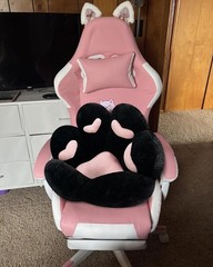 Plush Cat Paw Design Cushion 28×24″ – Cozy Chair Pillow for Ultimate Relaxation