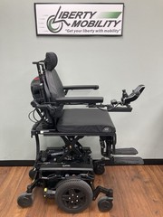 2024 Quantum EDGE 3 Stretto w/ Elevate, Tilt, Recline & Legs ~ 14 miles #LM7625