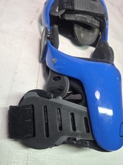 Ossur Blue Össur CTi Custom Knee brace Medium Rigid frame with black straps