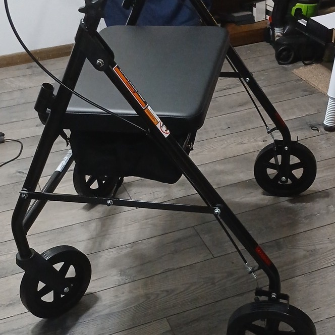 Black 4-Wheel Rollator Walker Rollator with Seat for Adult & Senior Use
