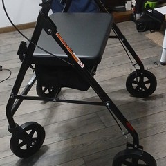 Black 4-Wheel Rollator Walker Rollator with Seat for Adult & Senior Use