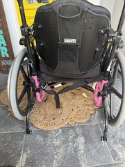 Quickie 2 Folding Wheelchair With Xcore Wheels & In Pink Xl Size Free Shipping!