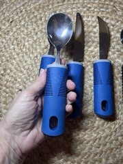 Special Supplies Adaptive Non-Weighted Cutlery