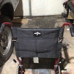 Medline Foldable Ultra Lightweight Transport Wheelchair 19″ Seat, Red Frame