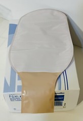 20 Convatec #404027 Sur-Fit Natura® Drainable Ostomy Pouch 1-3/4″ 45mm 1BX/20EA