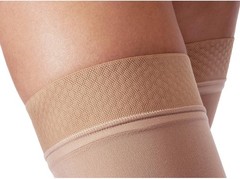 JOBST Relief Thigh High Closed Toe Dot Band 15-20mmHg (Beige) Small