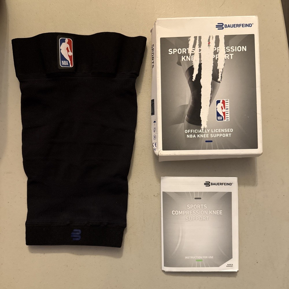 Bauerfeind Sports Compression Knee Support NBA – Lightweight Large, Black- USED