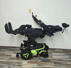 PERMOBIL F5 VS POWER WHEELCHAIR,STANDING,TILT,RECLINE,LIFT, LEGS,LIGHTS,17 MILES
