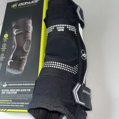 DonJoy Performance Bionic Drytex Knee Sleeve Size S (Left/Right) Color Black