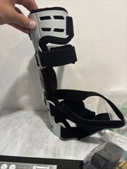 Orthomen OA Unloader Knee Brace Right Pain Relief Support NEW! One Size