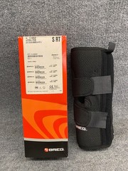 New BREG 11052 PTO AIRMESH Small Right KNEE SUPPORT