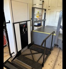 Indoor Vertical Platform Wheelchair Lift, Black Metal Platform Porch Lift