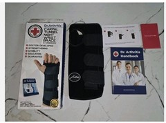 Dr. Arthritis Carpal Tunnel Adjustable Wrist Brace Black
