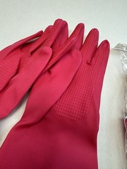 Mediven Super Grip Gloves for Donning Stockings ( Small, Med, Large ) PINK