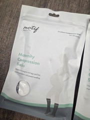 Motif Maternity Gradient Compression Socks Large 20-30 mmHg White Grey Set of 2