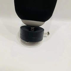 Convenient Plastic Prosthetic Shuttle Lock with Steel Core for Liner Connection