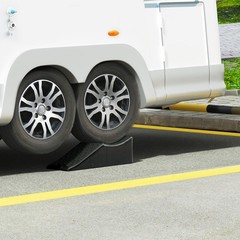 HeavyDuty Car Ramp 9 Ton 20000lb Vehicle Service Lift 5.5 Inch Height PP Portab