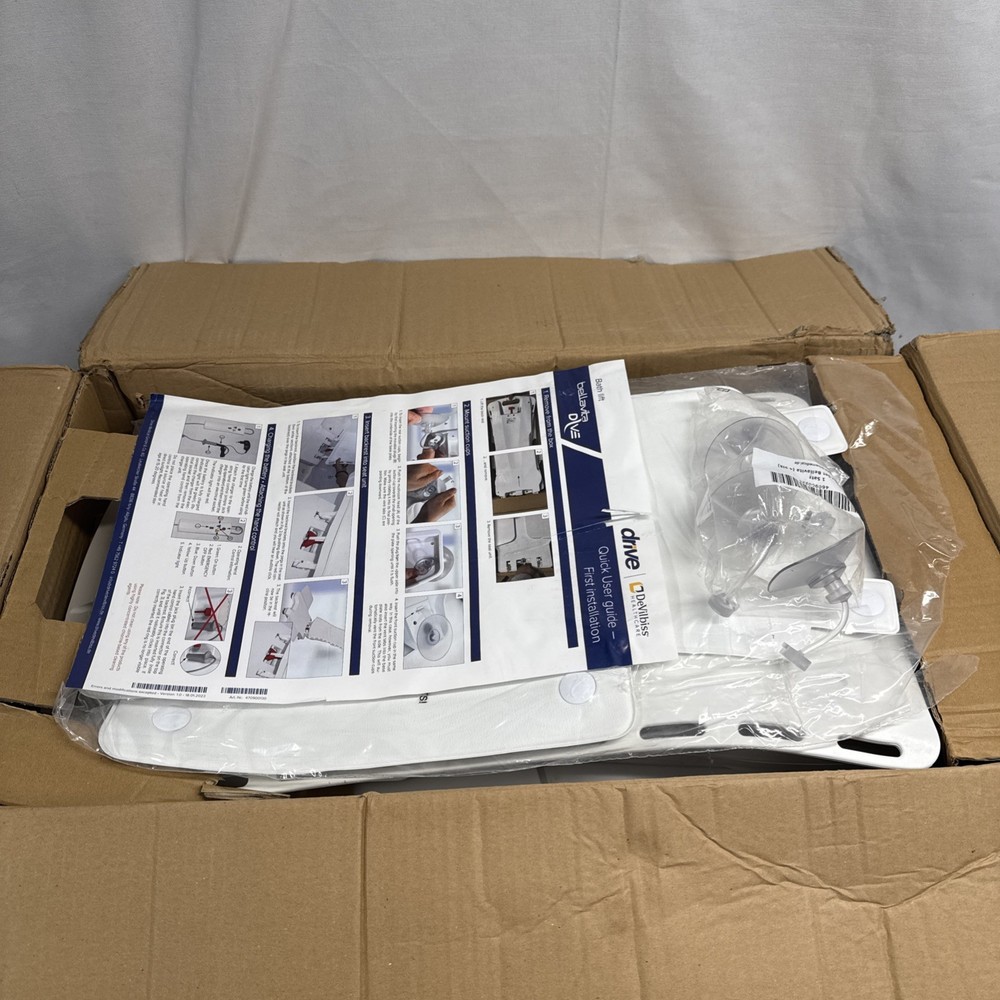 Drive Medical Bellavita Dive Bath Lift Chair 477400252 Reclining 300lb White