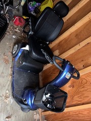 Pride Mobility Products Corp. SC610 Victory 10 3-Wheeled Scooter – Blue