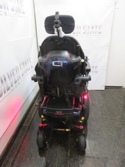NEW QUANTUM EDGE 3 WITH POWER TILT,RECLINE SEAT ELEVATE, LEGREST *0 Miles on OD