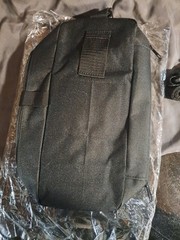 Wolf-Pak Infusion Pump Pouch Black Capacity 250-500 ml