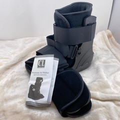 NEW Comfortland Premium Low Top Air Walker Boot Small Black 61-324-2