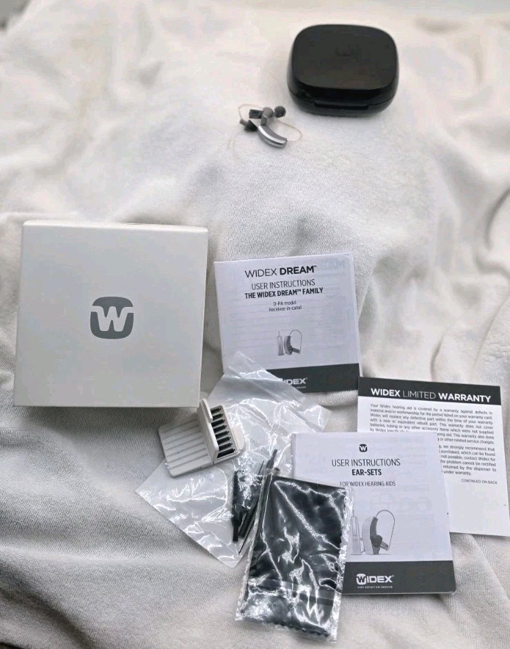 Widex Dream D-PA 330 Hearing Aids Complete Pair Set Silver L&R w Case Manuals