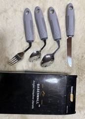 Angled Adaptive Slip Resistant Cutlery Set Gray Stainless Steel