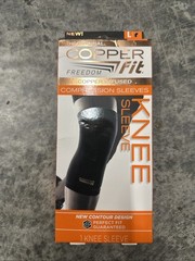 Copper Fit CF2KNLG6 Knee Compression Sleeve – Black Size Large