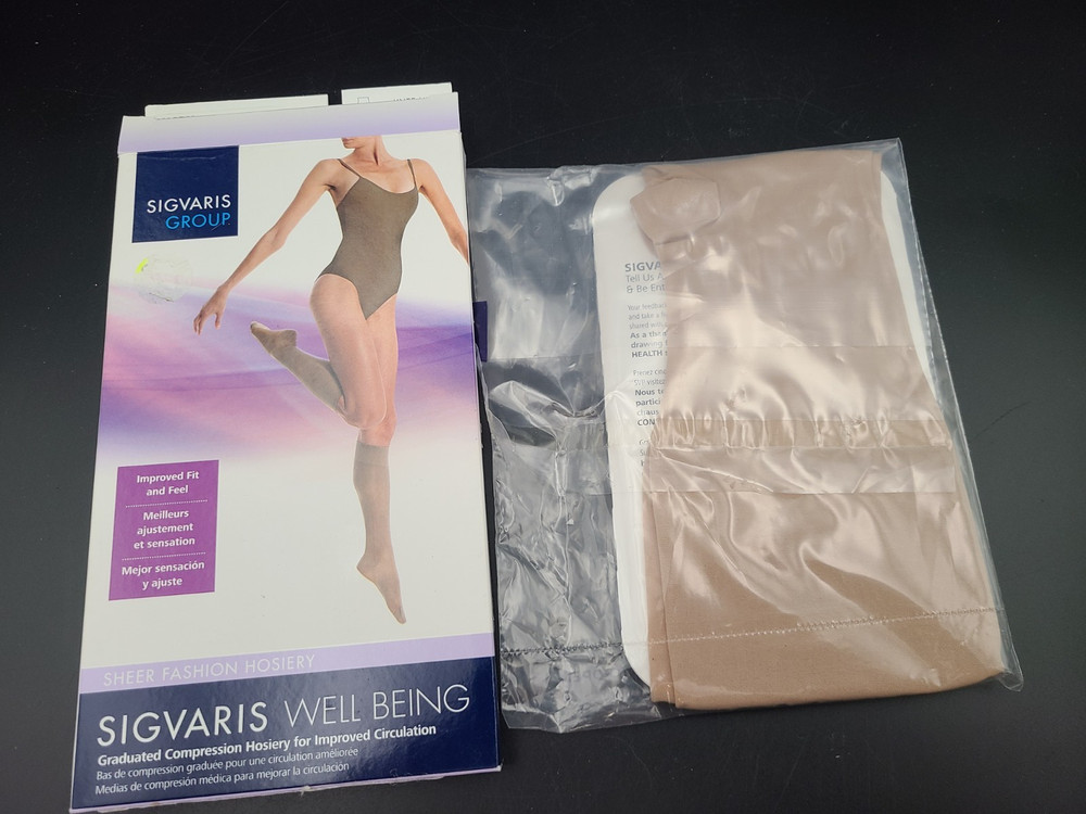 Sigvaris Stockings Knee High 120B AD 15-20 mmHG BEIGE Size MEDIUM