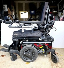 Quantum Q6 Edge 3 Stretto Power Wheelchair W/ New Charger **Read Description**