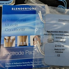 Slendertone Muscle Stimulator Conditioner Control Unit Electrode Pads Set WORKS