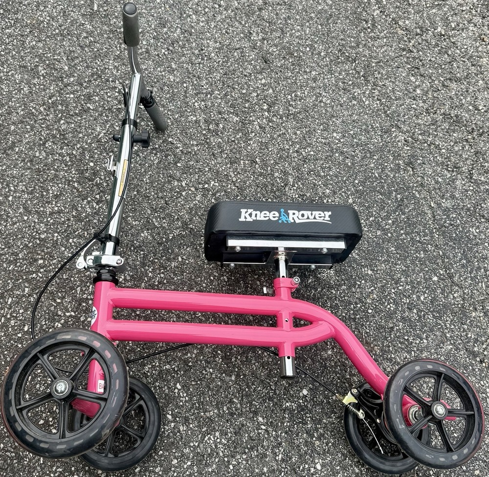 KneeRover Steerable Knee Scooter Knee Walker Crutch Alternative in HOT PINK
