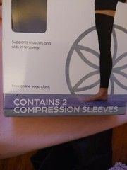 Thigh- high legs sleeves cotton/spandex. Dance. Enhance circulation. Damage box