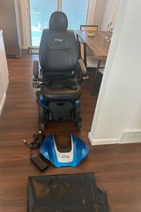 Pride Mobility Jazzy Air 2 Elevating Seat Powerchair – Open Box