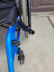 Quickie 2 Lite 17″ X 17″ Manual Wheelchair Used 17″x17″ Foldable Blue