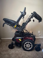 Electric Power Chair 450 lb Capacity Merits P330 Vision Ultra Power Wheelchair